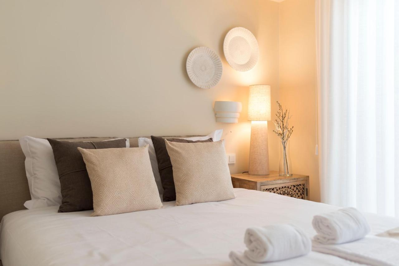 Emporium Deluxe 3Br Apartment W/ Private Parking By Lovelystay Porto Ngoại thất bức ảnh
